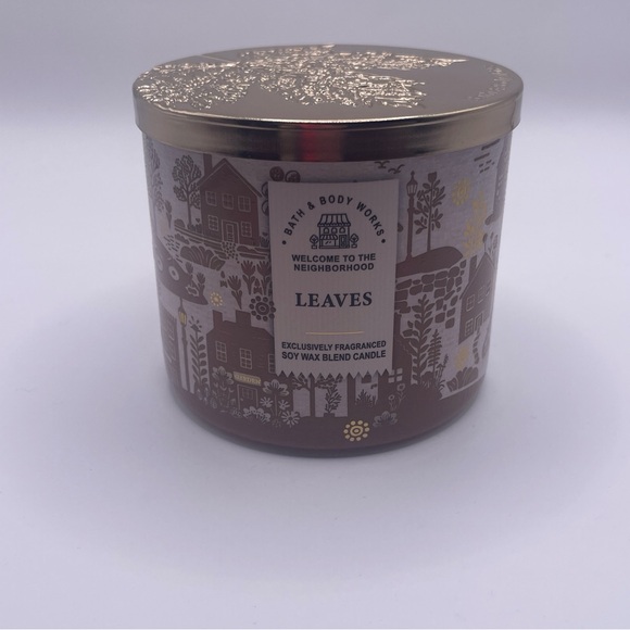 Bath & Body Works Other - Bath & Body Works 3-Wick Leaves Scented Candle New Red Apple Clove Nectar Spice